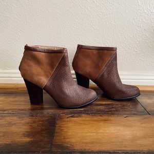 Fossil Janette Ankle Booties